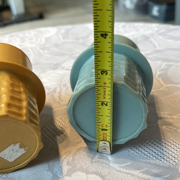 Vintage Mr. Peanut plastic mug/cup in blue and tan/yellow - Picture 5 of 7